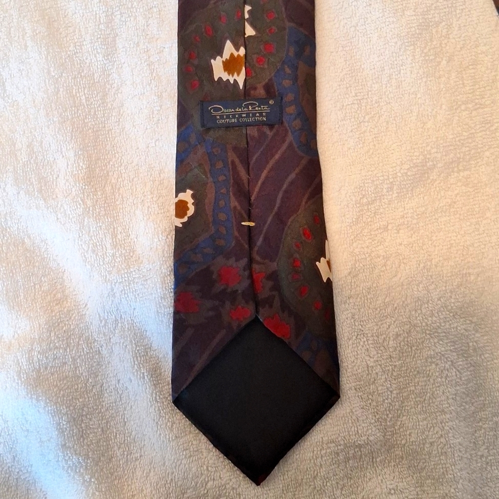 Oscar de la Renta Vintage Neck Tie - Picture 2 of 5